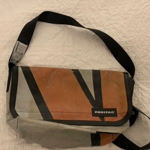 FREITAG Hawaii Five-O Messenger Bag